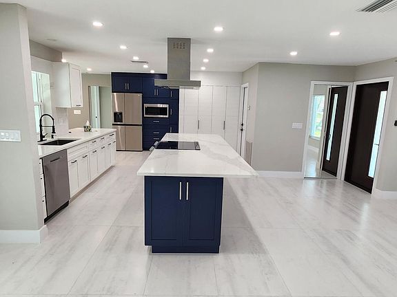 5th image of 4270 Kingston Ct
