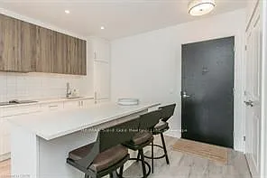 181 King St S #1010 — Photo 6