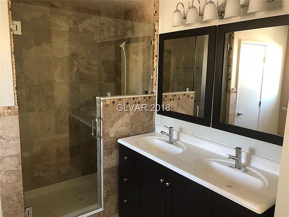 5th image of 413 Meadow Valley Dr