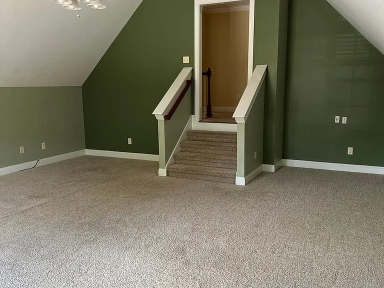 109 Fieldcrest Cir — Photo 45