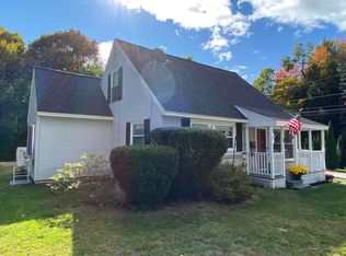 56 Mayfield Rd, Auburn, ME 04210