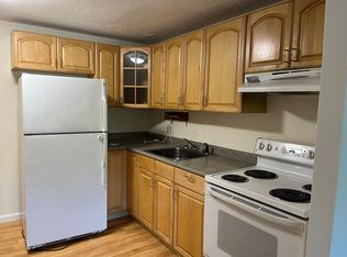 232 Low St APT 1, Newburyport, MA 01950