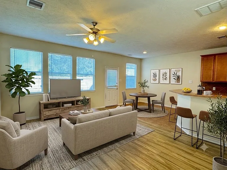 11515 Jacinth Ct — Photo 6