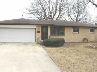 500 Stockton Heights Dr, Bourbonnais, IL 60914