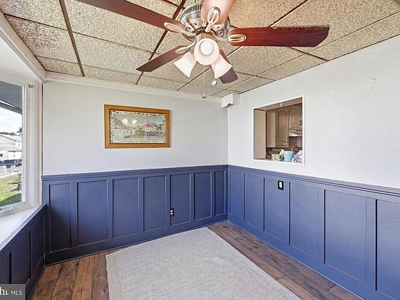 5th image of 355 Hibbs Ave
