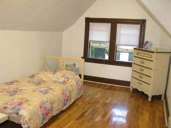 Bedroom #1