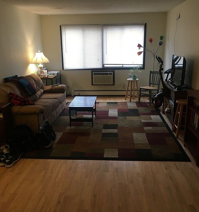 1st image of 1314 W 28th St APT 105
