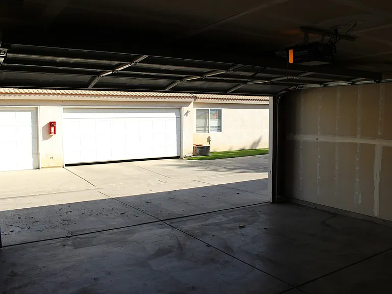 Pebble Cove Ct 8207 — Photo 31