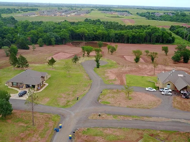 Aerial view of neighborhood.