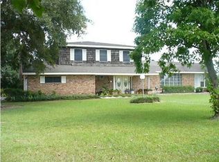 1157 Saint Margaret Rd, Church Point, LA 70525