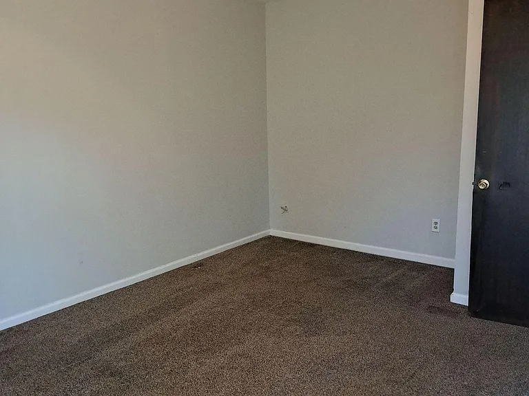 4837 S Lakewood Dr — Photo 17