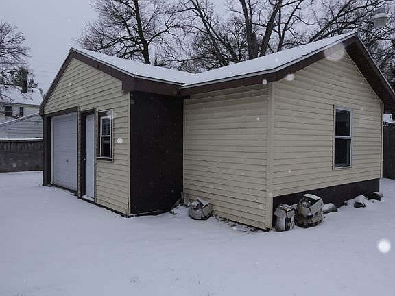5th image of 2151 Stafford Ave SW