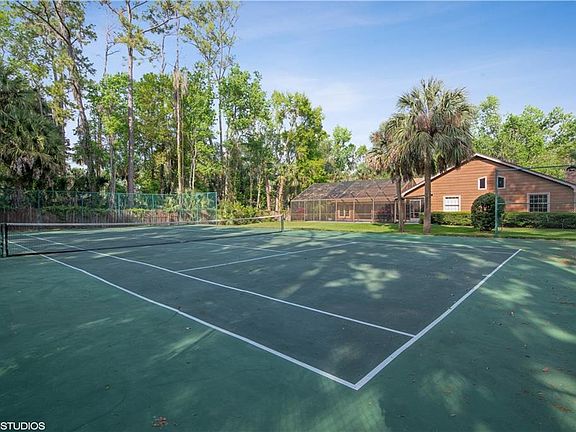 3rd image of 1604 Talisia Ct