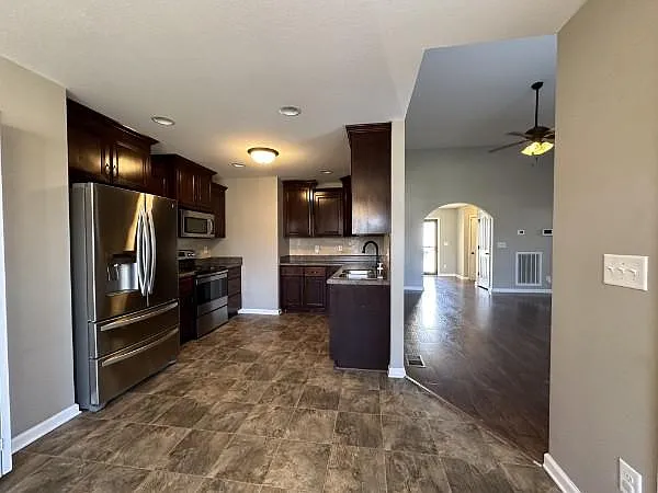 Building Photo - 3621 Fox Den Ln