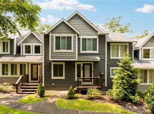 1812 Eagles Ridge Ct, Somerset, PA 15501