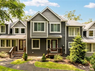 1812 Eagles Ridge Ct, Somerset, PA, 15501