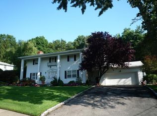 12 Grover Dr, Wayne, NJ