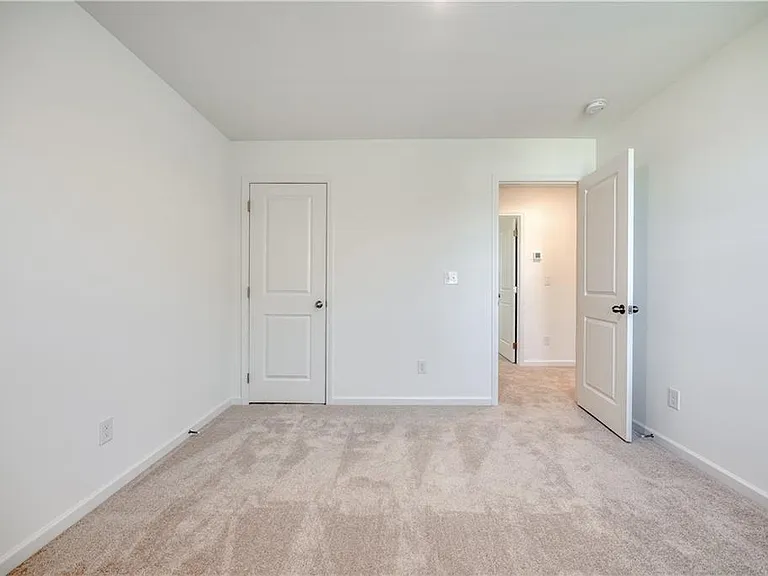 49 Kestrel Dr — Photo 26
