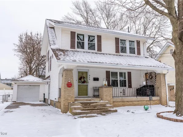 946 Bellflower Ave SW, Canton, OH 44710