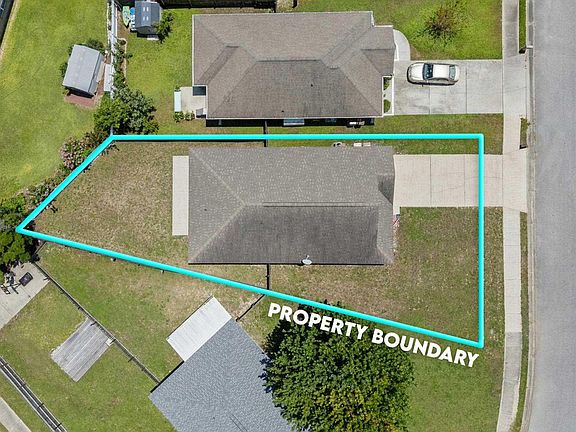 3rd image of 1974 Crosscreek Cir