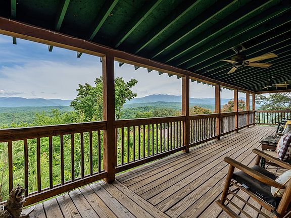 4th image of 1827 Timber Ridge Way