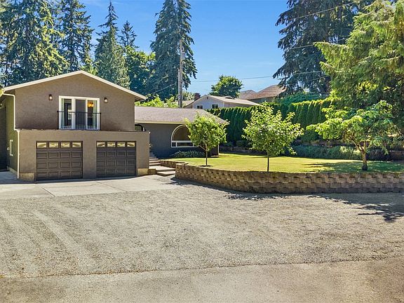 3rd image of 8210 112th Street E