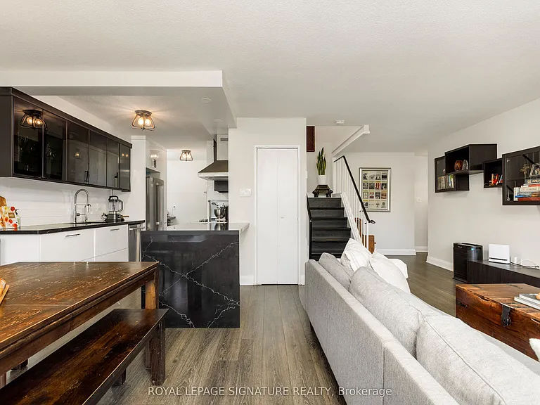 35 Ormskirk Ave #302 — Photo 11