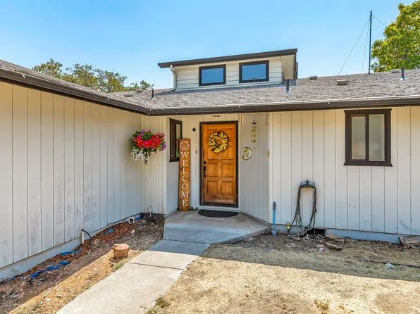 3450 Sams Valley Hwy, Central Point, OR 97502