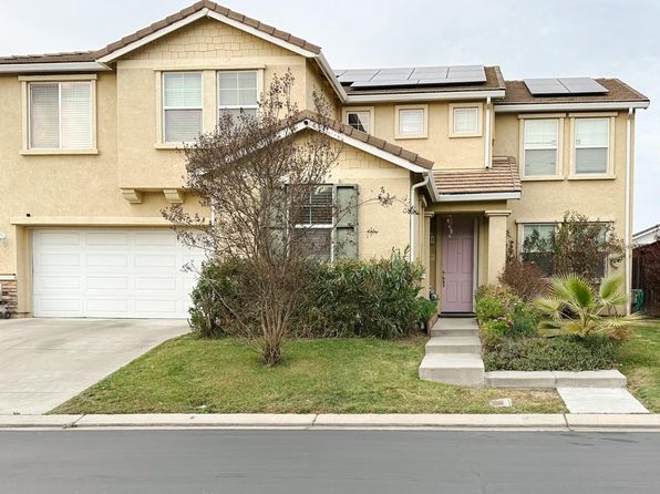 13703 Coastal Ct, Waterford, CA 95386