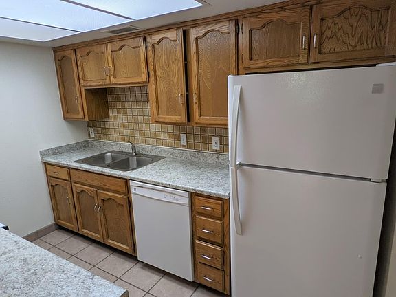 2nd image of 1200 E River Rd APT D42