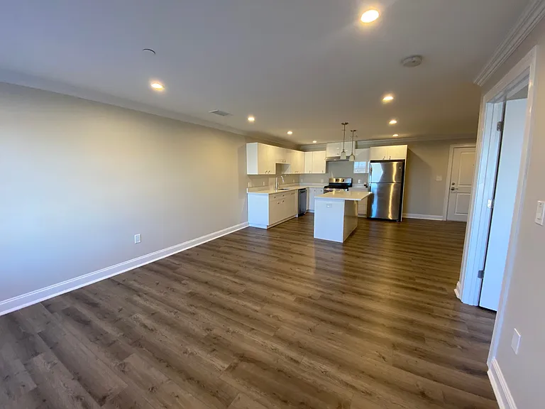 71 Legacy Blvd — Photo 30