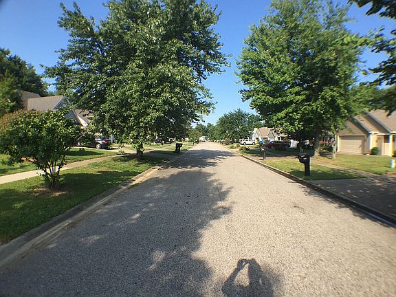 5th image of 4002 Handley Ave