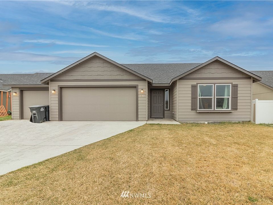 1st image of 1347 E Egeland Dr