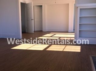 242 N New Hampshire Ave, Los Angeles, CA 90004