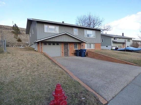 2nd image of 101 Moon Circle Dr #B