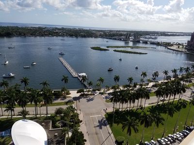 255 Evernia St APT 1518, West Palm Beach, FL, 33401