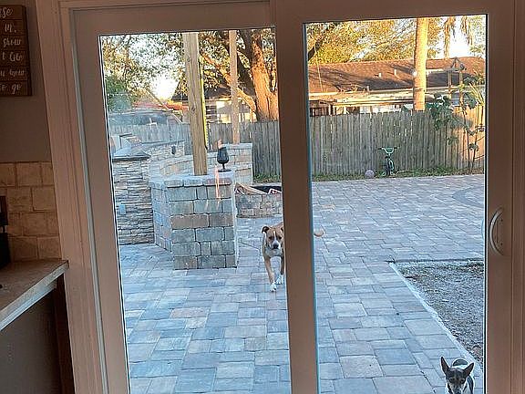 2nd image of 2123 Circlewood Dr