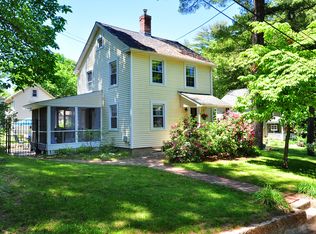 9 Stebbins Brook Ln, Simsbury, CT 06070