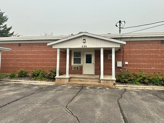 2nd image of 220 Robbins St #5