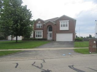 2136 Mark Cir, Bolingbrook, IL 60490
