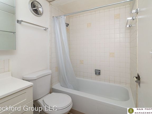3rd image of 102 Rockford Ave Unit 101