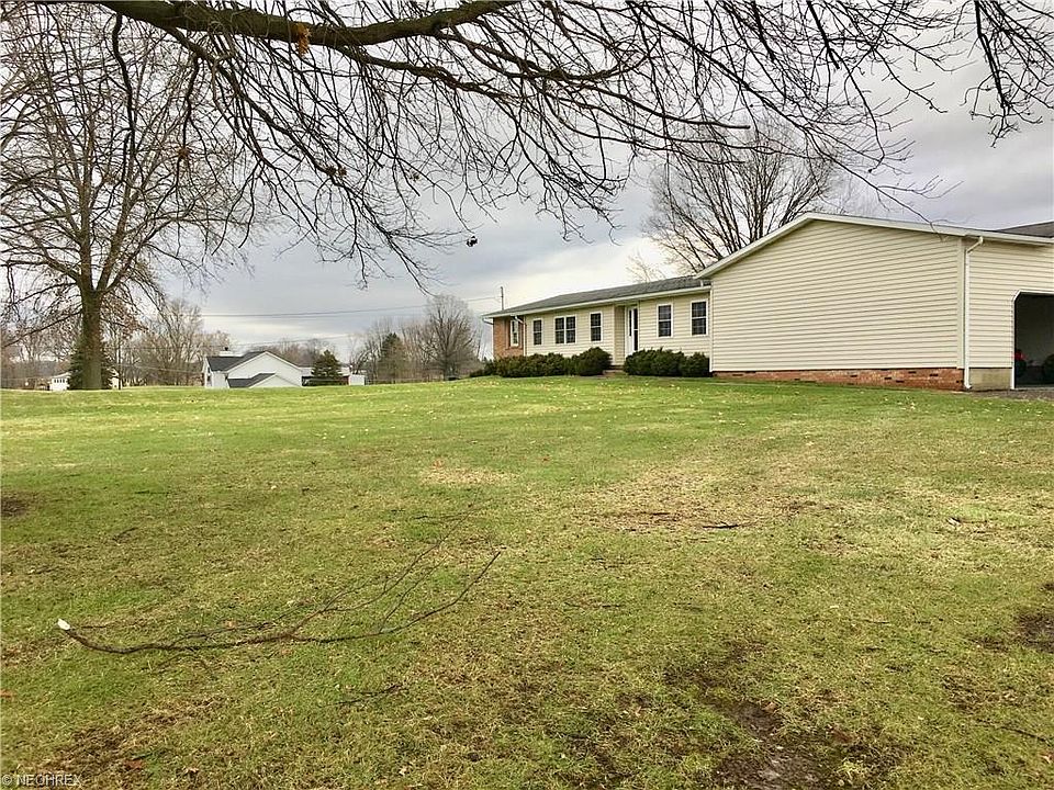 6459 Smith Kramer St NE, Hartville, OH 44632 Zillow