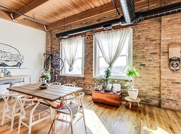 4th image of 515 N Noble St APT 603