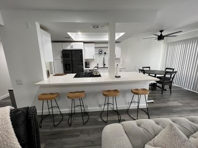 400 N Sunrise Way APT 238, Palm Springs, CA, 92262