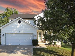 920 Grape Arbor Dr, Arnold, MO 63010