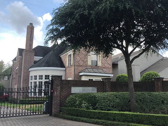 4th image of 6089 Woodway Dr