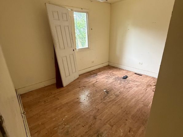 chicago-illinois-2136441025 picture