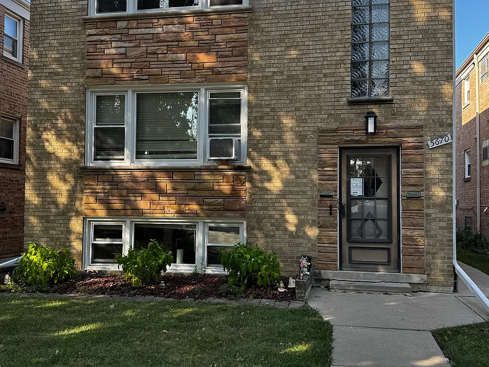 5670 W Higgins Ave #2
