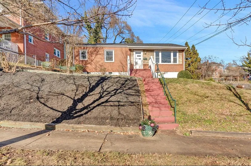 2 bed, 1000 sqft, $1,700 — Photo 4