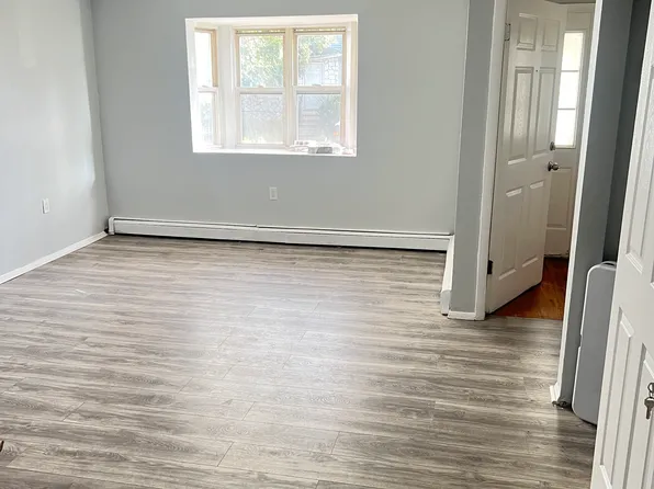 206 Wallace St, Orange, NJ 07050